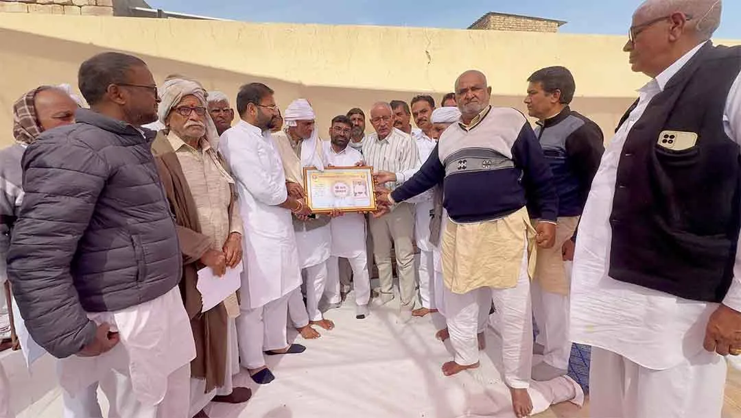 Sirsa: गांव जमाल के मा. संतलाल शर्मा को मरणोपंरात मिला गौरत्न अवार्ड