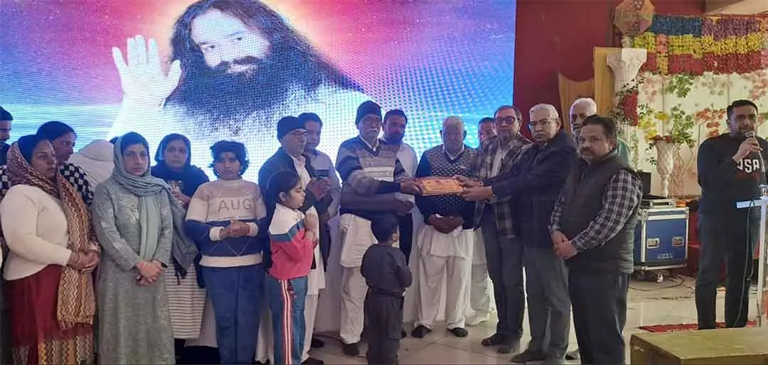 देहदानी संतोष रानी इन्सां की स्मृति में श्रद्धांजलि नामचर्चा संपन्न