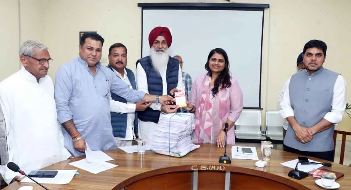 Rajasthan SIR Update: ऐसे जुड़वा सकते हैं वोटर लिस्ट में नाम व करवा सकते हैं संशोधन, जानें पूरी प्रक्रिया