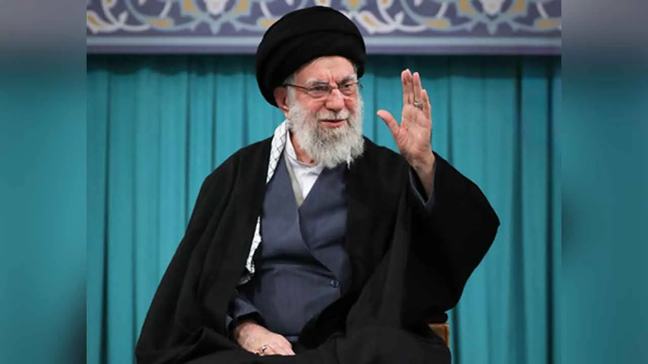 Iran News: ईरान के सुप्रीम लीडर की मौत के बाद ईरान ने किया ये बड़ा ऐलान!