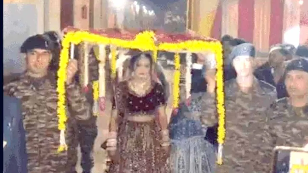 हथेलियों पर चलकर स्टेज तक पहुंची दुल्हन, फौजियों ने निभाया पिता का फर्ज