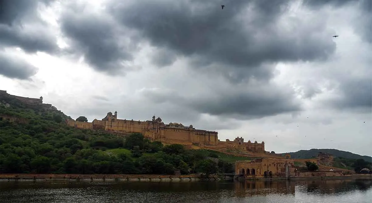 Rajasthan Weather Update: फिर बदलेगा मौसम, इस दिन होगी बारिश, मौसम विभाग ने जारी किया अलर्ट