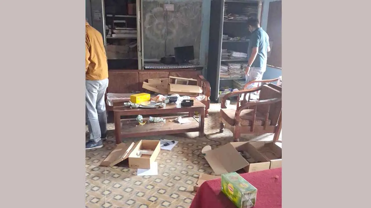 सरसा घोघड़ा के सरकारी स्कूल से लाखों का सामान चोरी