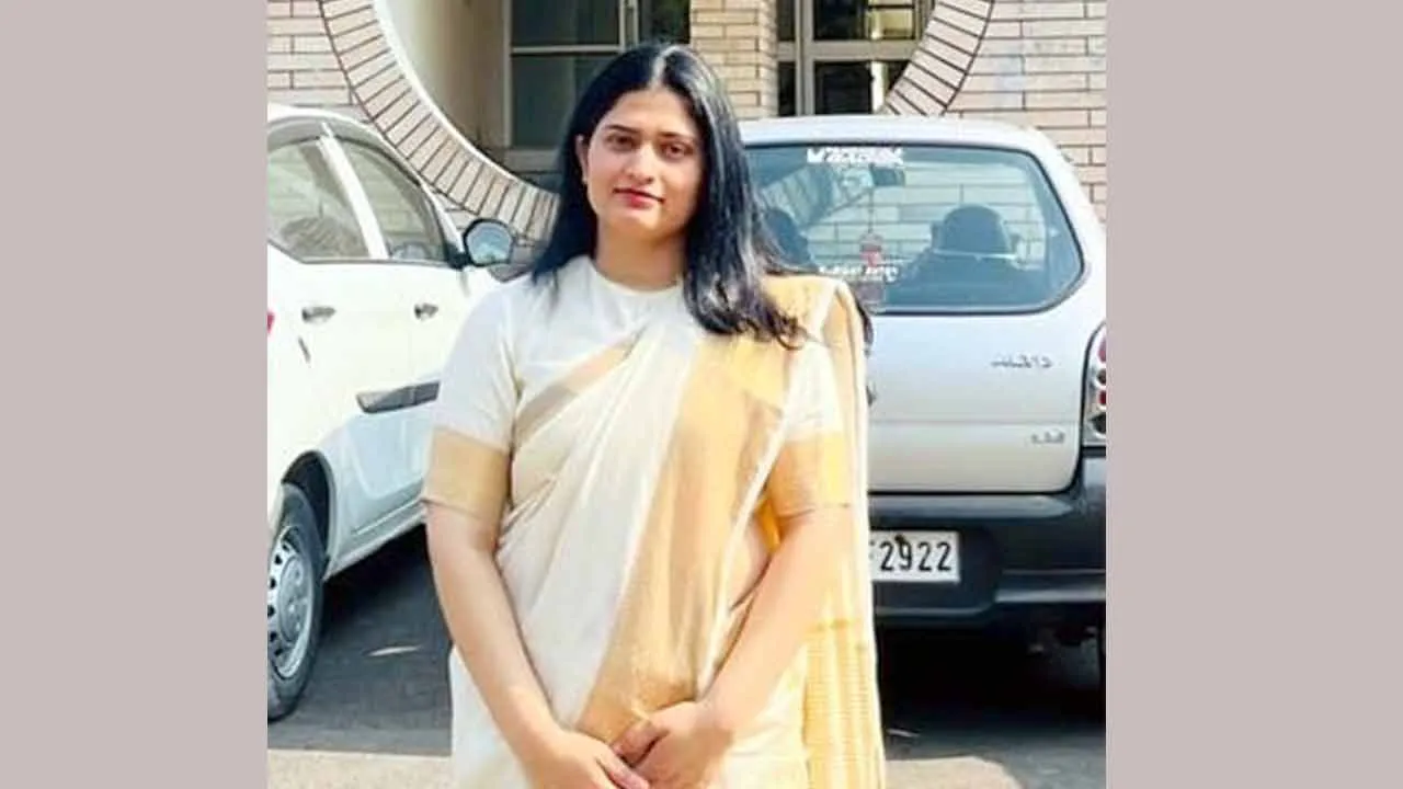 गांव मुंढ़ाल की बहु सरिता का एक ही साल में दो बार हुआ राजपत्रित पदों पर चयन, अब बनीं असिस्टेंट प्रोफेसर