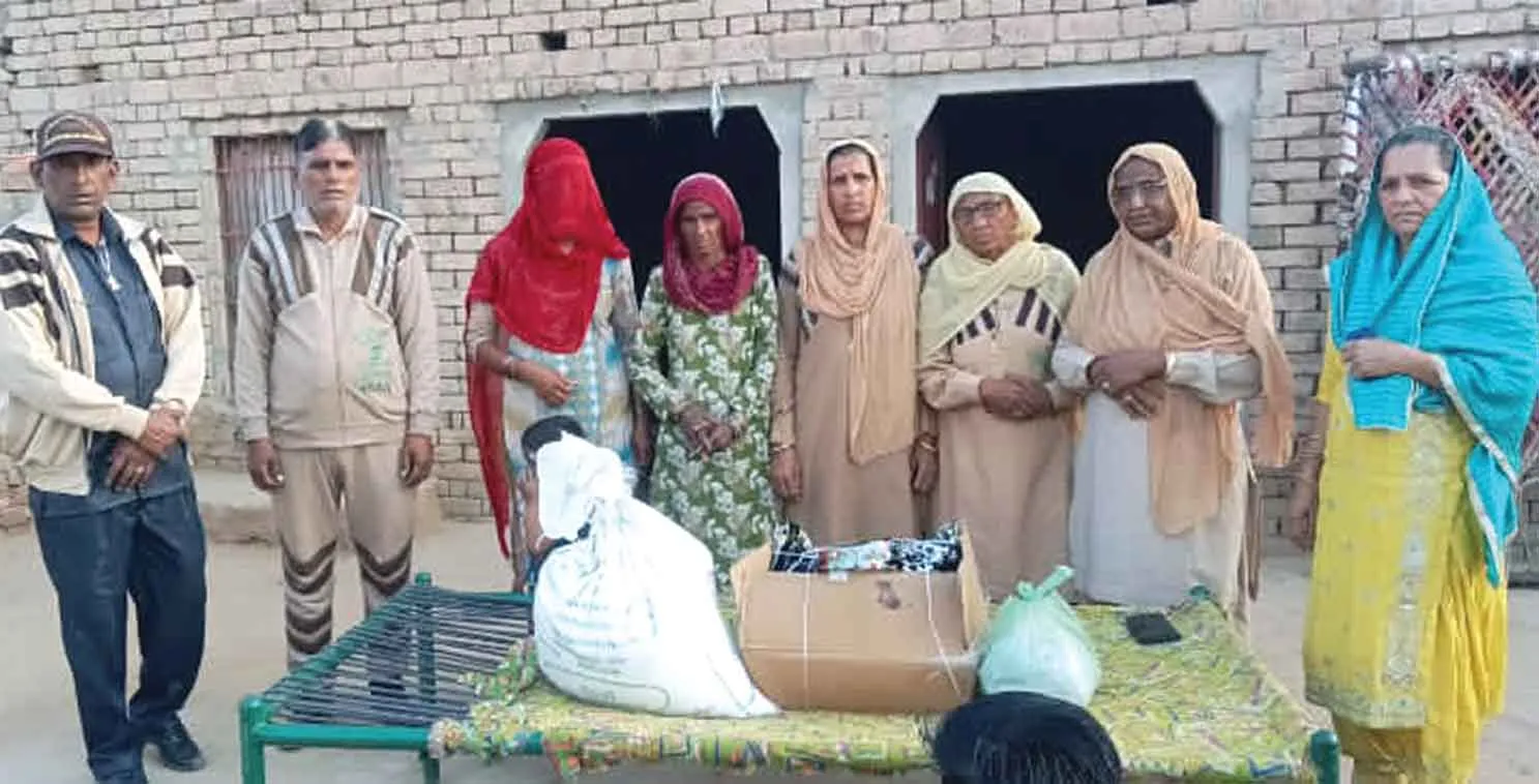 दारेवाला की साध संगत ने एक महिला की आर्थिक स्थिति को देखते हुए उठाया ये प्रशंसनीय कदम