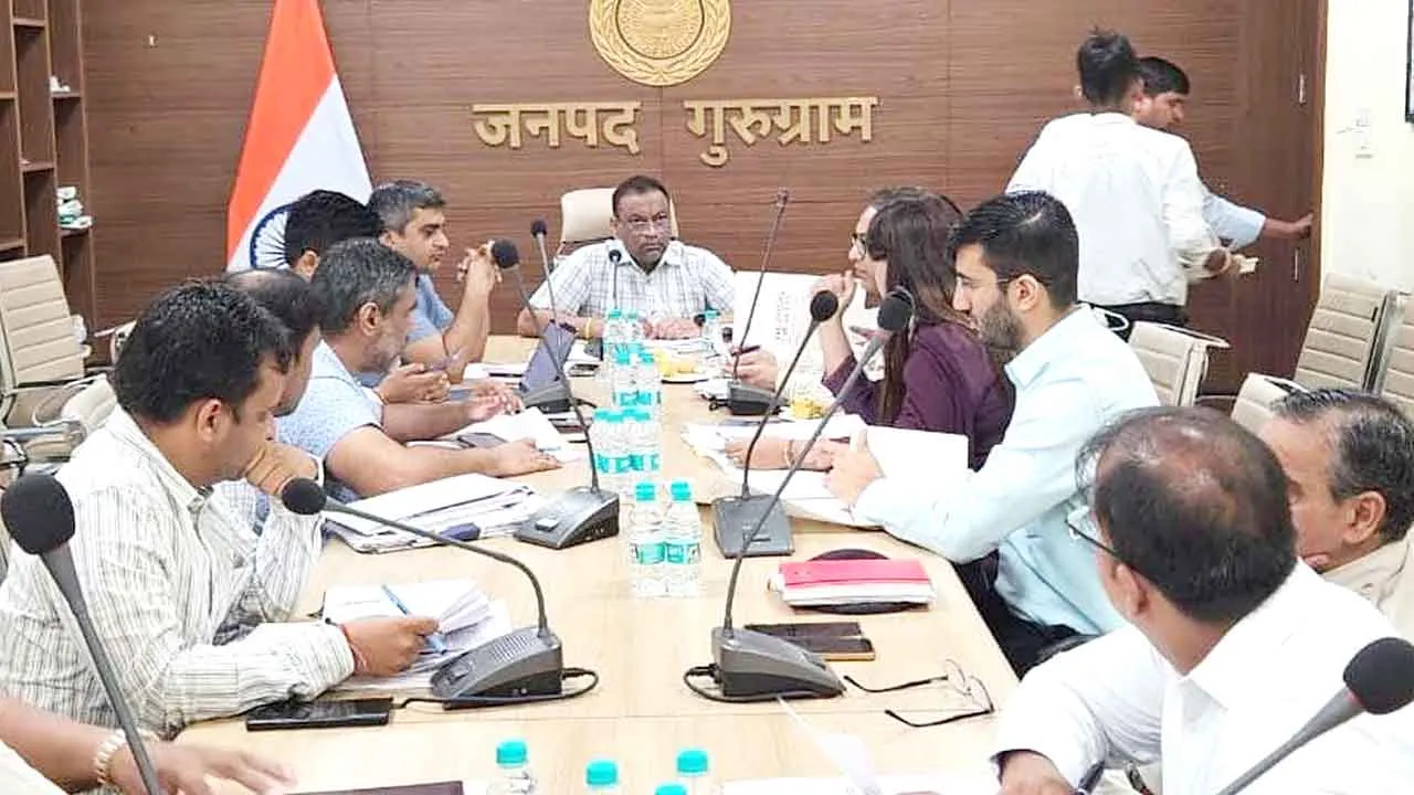 यमुना को स्वच्छ बनाने को लेकर यमुना एक्शन प्लान की हुई समीक्षा