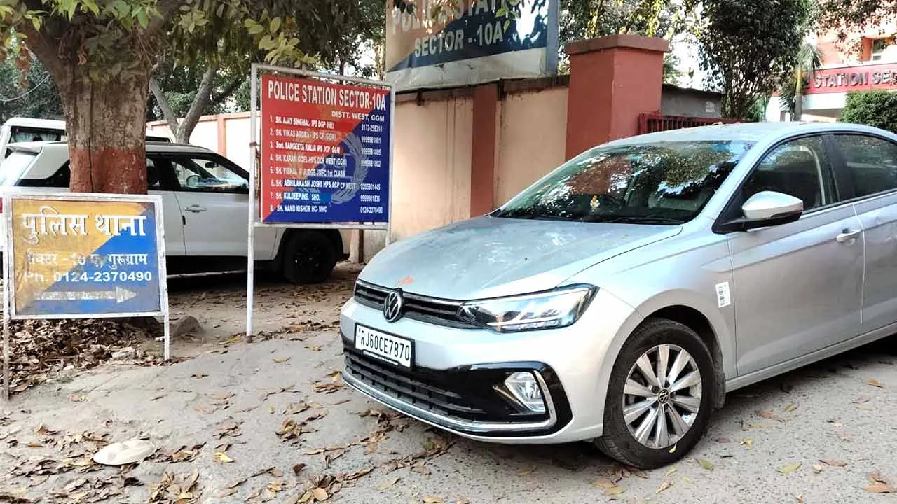 धोखाधड़ी की कमाई से खरीदी कार की कुर्की कर पीड़ित को दिलाया मुआवज़ा