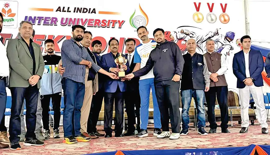Kaithal News: ताइक्वांडो प्रतियोगिता में तेज पटेल व तविशा ने स्वर्ण पदक जीतकर विश्वविद्यालय का गौरव बढ़ाया