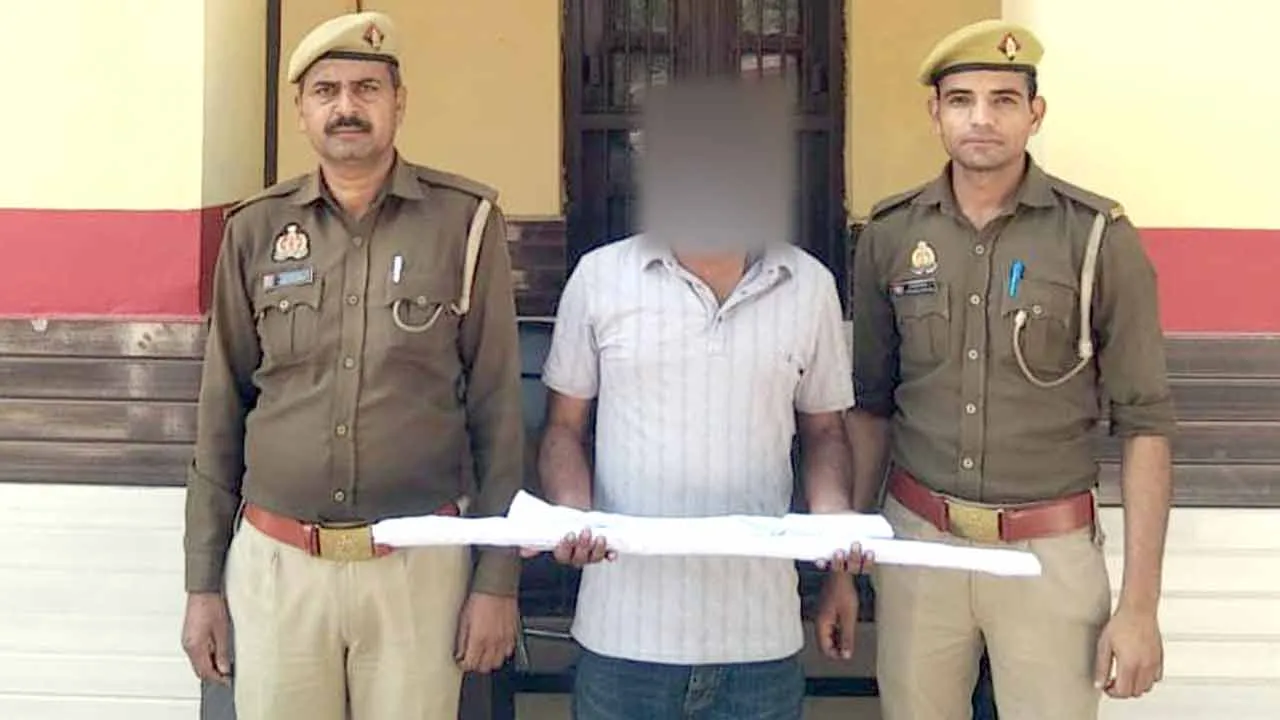 जानलेवा हमले का आरोपी गिरफ्तार, गंडासी व डंडा बरामद
