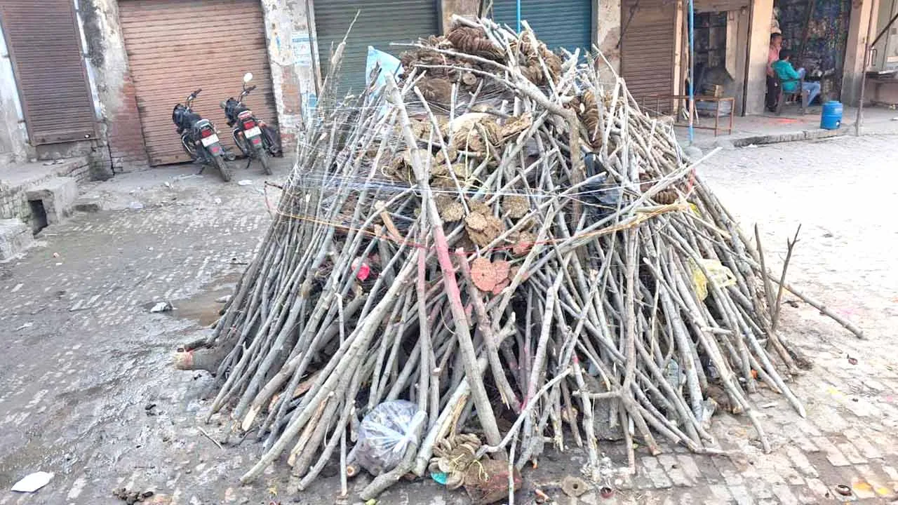 Kairana Holi News: श्रद्धा व हर्षोल्लास के साथ मनाया गया होली पर्व