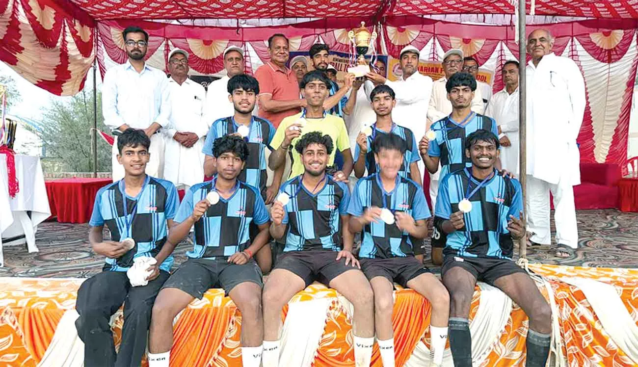 खारियां फुटबॉल टूर्नामेंट में सरसा-ए टीम का शानदार प्रदर्शन, बनी विजेता