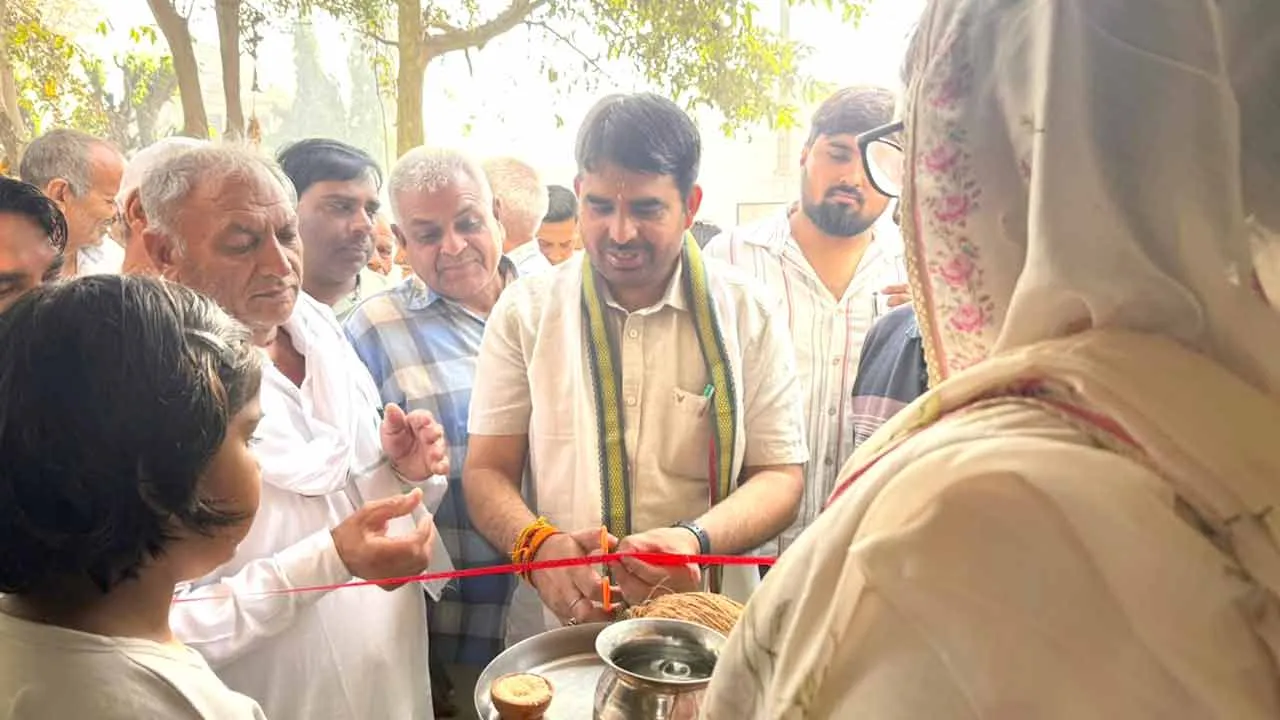 सिसाना में 1.86 लाख की लागत से बिछाई पाइपलाइन का किया उद्घाटन