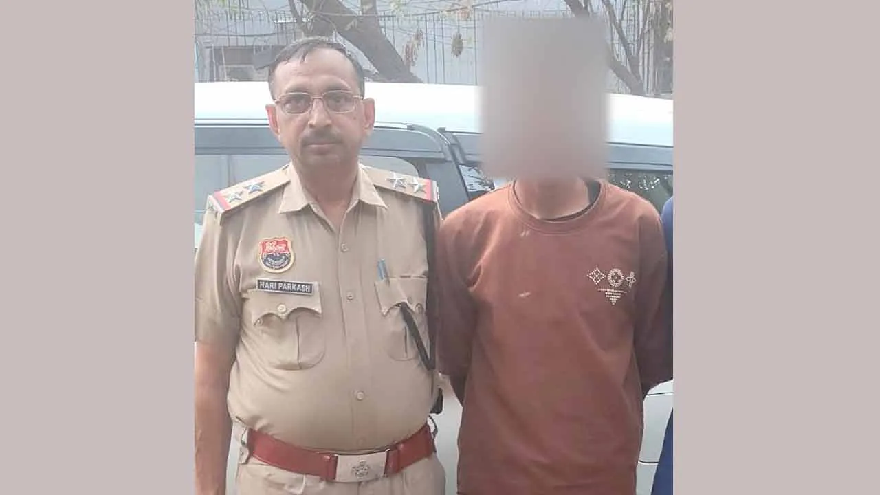 48 लाख की धोखाधड़ी करने में संलिप्त आरोपी को किया गिरफ्तार