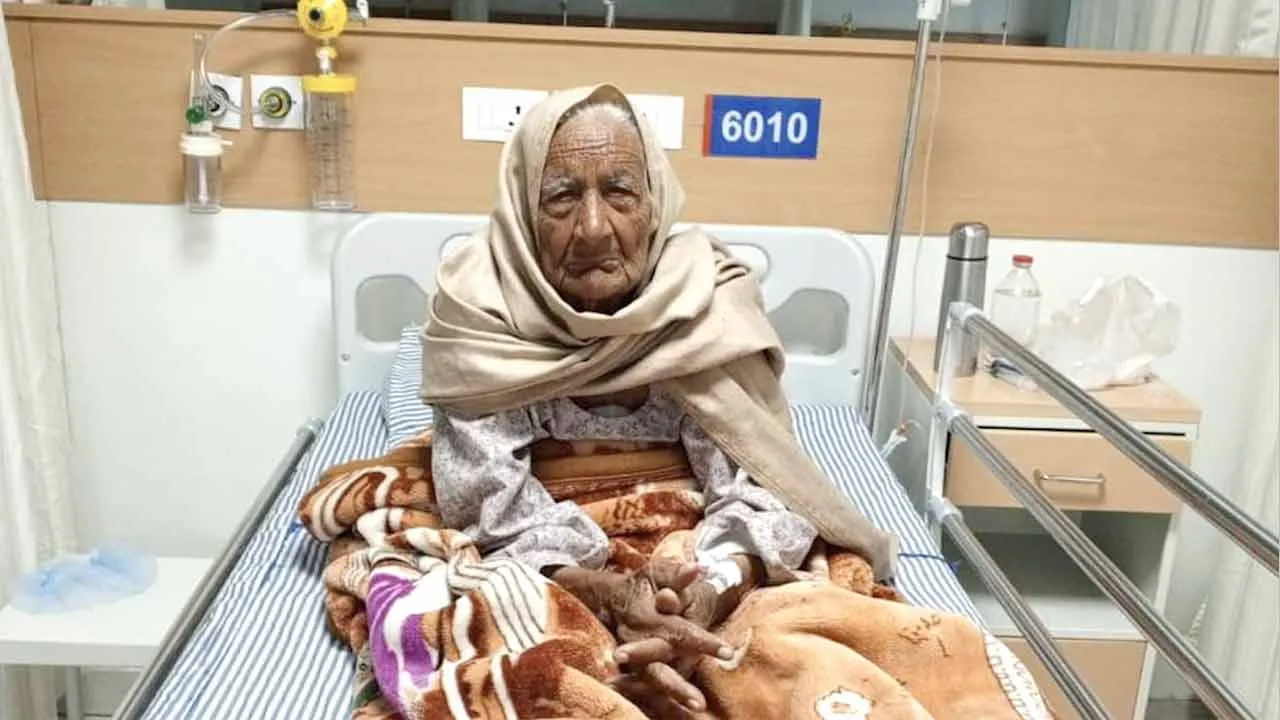 98 वर्षीय महिला को मुख्यमंत्री सेहत योजना के तहत मिला कैंसर का कैशलेस इलाज, जनहितकारी स्वास्थ्य मॉडल के प्रति पंजाब सरकार की प्रतिबद्धता का प्रमाण