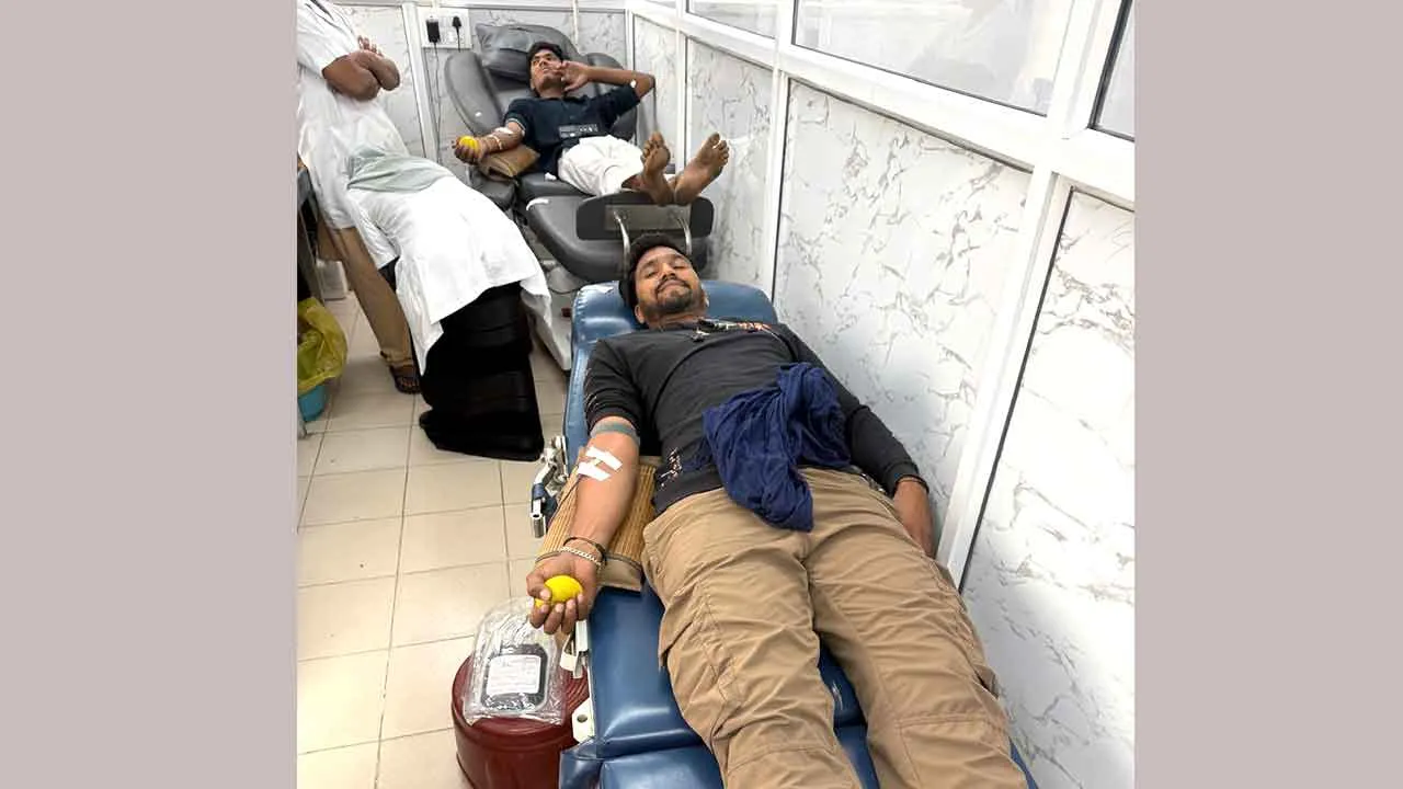 बेटे के जन्म की खुशी में ‘रक्तदान’ कर मनाया जश्न: नागपुर के डेरा अनुयायी ने पेश की मानवता की मिसाल
