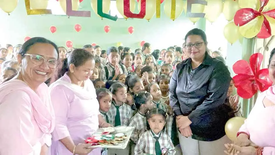 शाह सतनाम जी गर्ल्स स्कूल में नये शैक्षणिक सत्र का शुभारंभ 