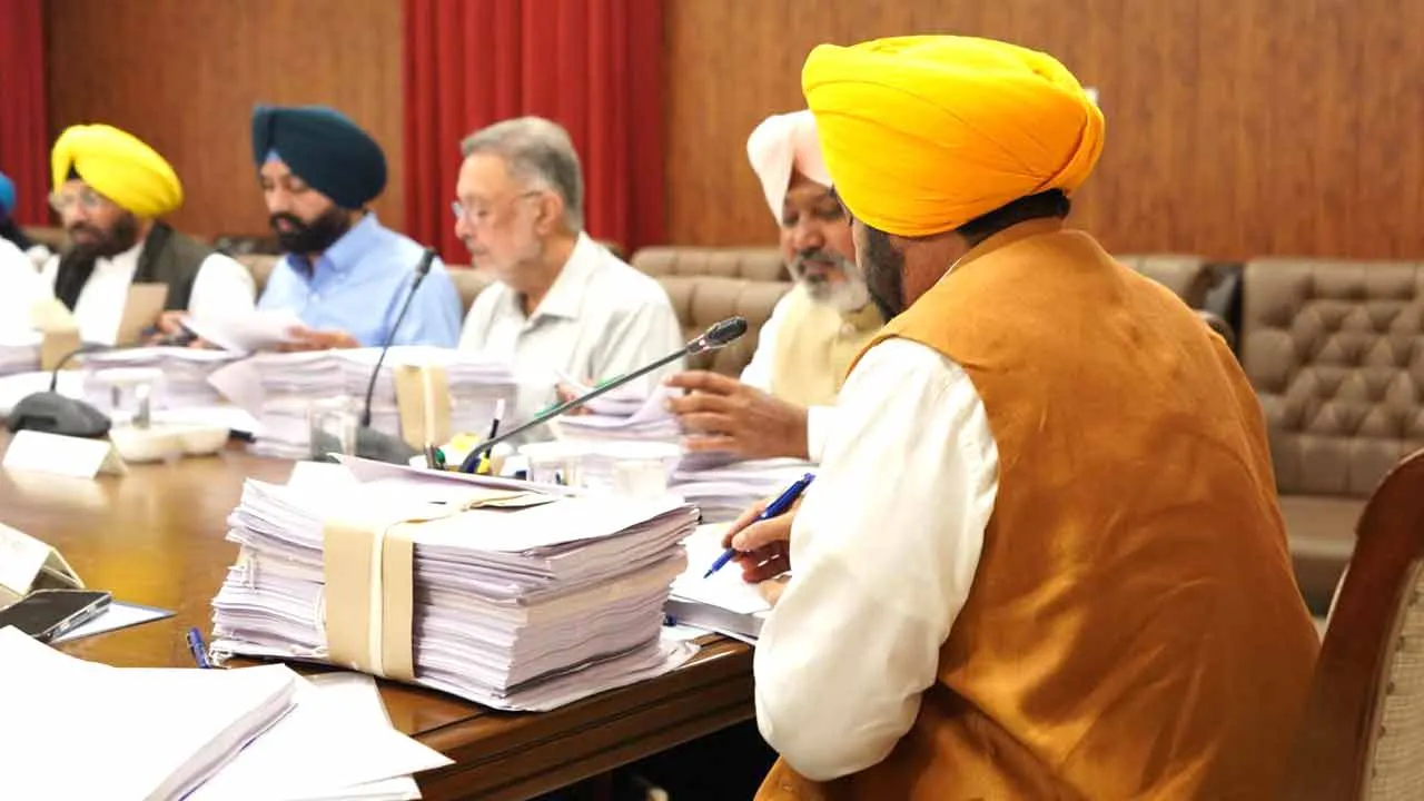Punjab News: मुख्यमंत्री भगवंत सिंह मान की अगुवाई में मंत्रिमंडल ने श्री आनंदपुर साहिब में विश्व स्तरीय ‘श्री गुरु तेग बहादुर विश्वविद्यालय’ को मंजूरी दी