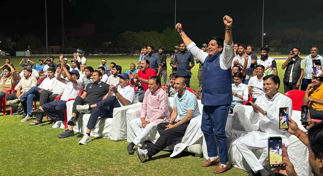 भारत के टी 20 विश्व कप ट्रॉफी जीतने पर आरसीए द्वारा भव्य आतिशबाजी