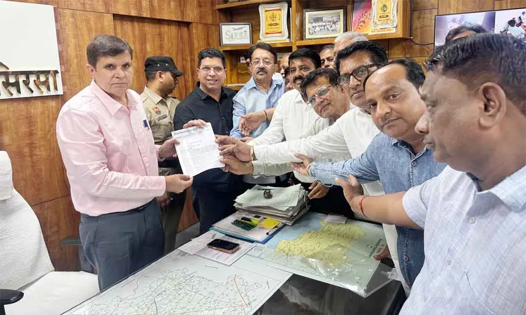 सिरसा कच्चा आढ़ती एसोसिएशन ने समस्याओं को लेकर सौंपा ज्ञापन, समाधान का मिला आश्वासन