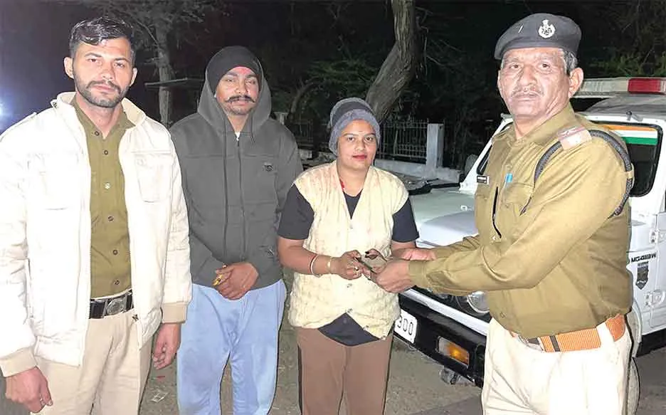 सरसा पुलिसकर्मी ने पेश की मानवता की मिसाल!