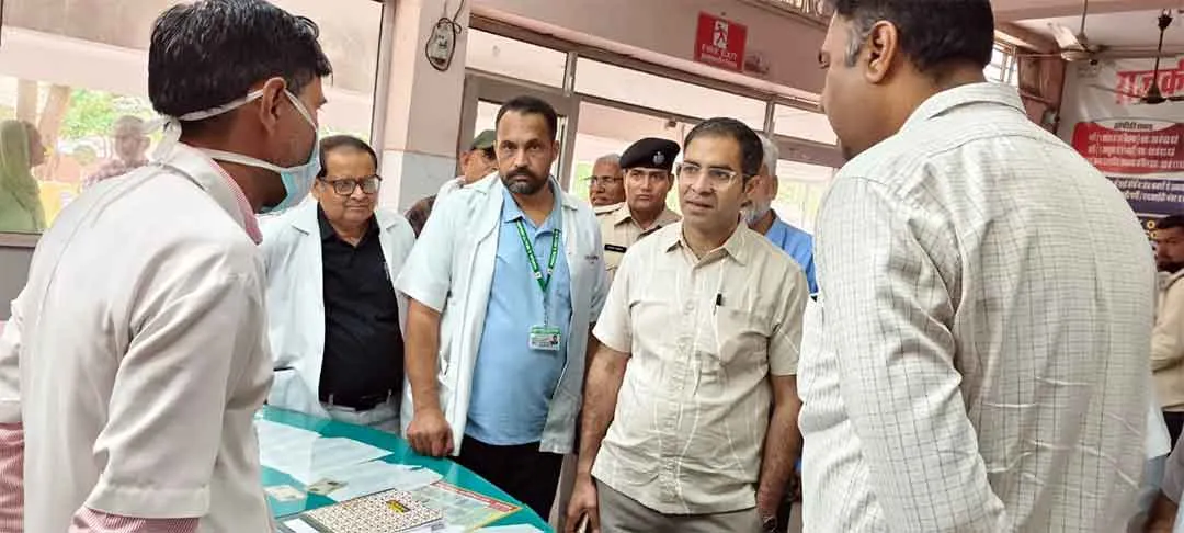 जिला कलक्टर ने किया राजकीय चिकित्सालय और मेडिकल कॉलेज का निरीक्षण