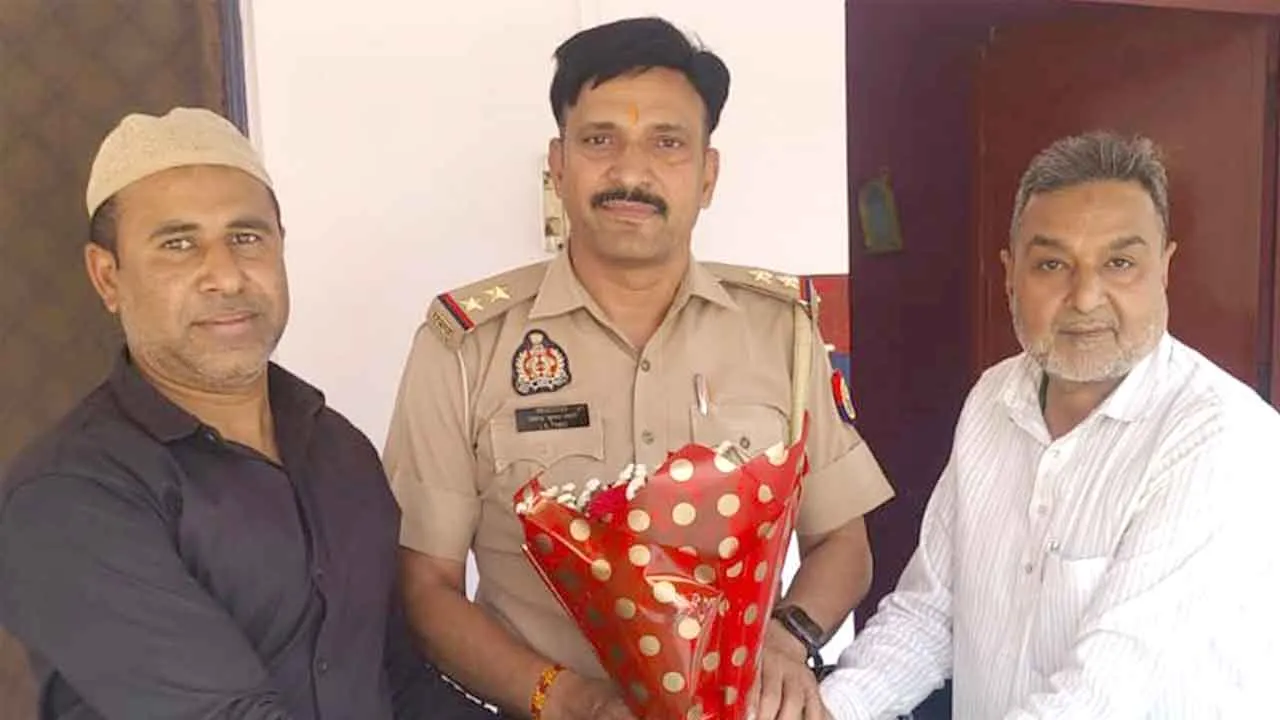 नवनियुक्त इमामगेट चौकी प्रभारी जितेंद्र त्यागी का स्वागत