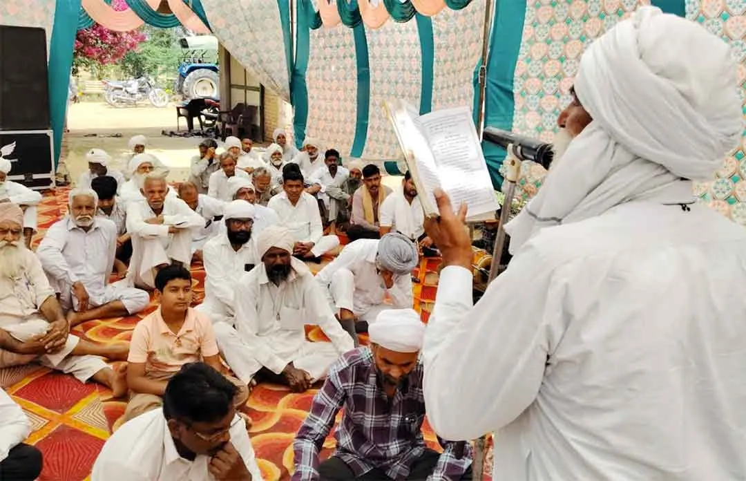 Paid Tributed: नामचर्चा कर रामपुर थेड़ी ब्लॉक की सचखंडवासी मंजीत कौर इन्सां को दी श्रद्धांजलि