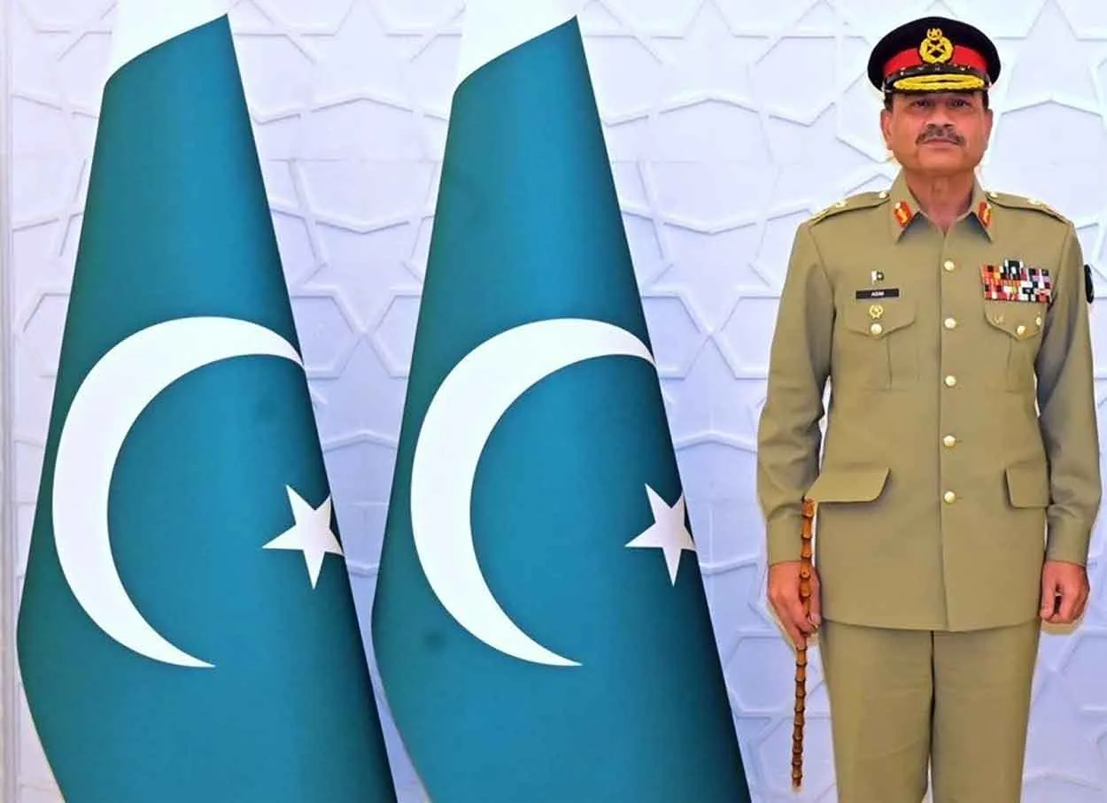 Pakistan Army News: पाकिस्तानी आर्मी को लेकर सामने आई चौंकाने वाली रिपोर्ट!