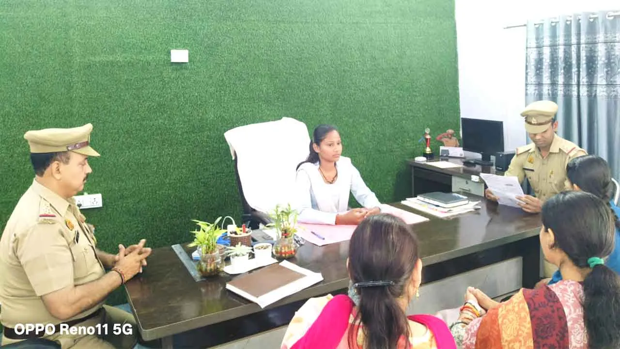 मिशन शक्ति 5.0 के तहत मेधावी छात्रा बनी एक दिन की कार्यवाहक प्रभारी