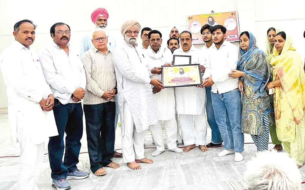 Paid Tributed: ”मंडी कालांवाली के सोनी इन्सां वो महान कार्य कर गए जिसके लिए उन्हें हमेशा याद रखा जाएगा”