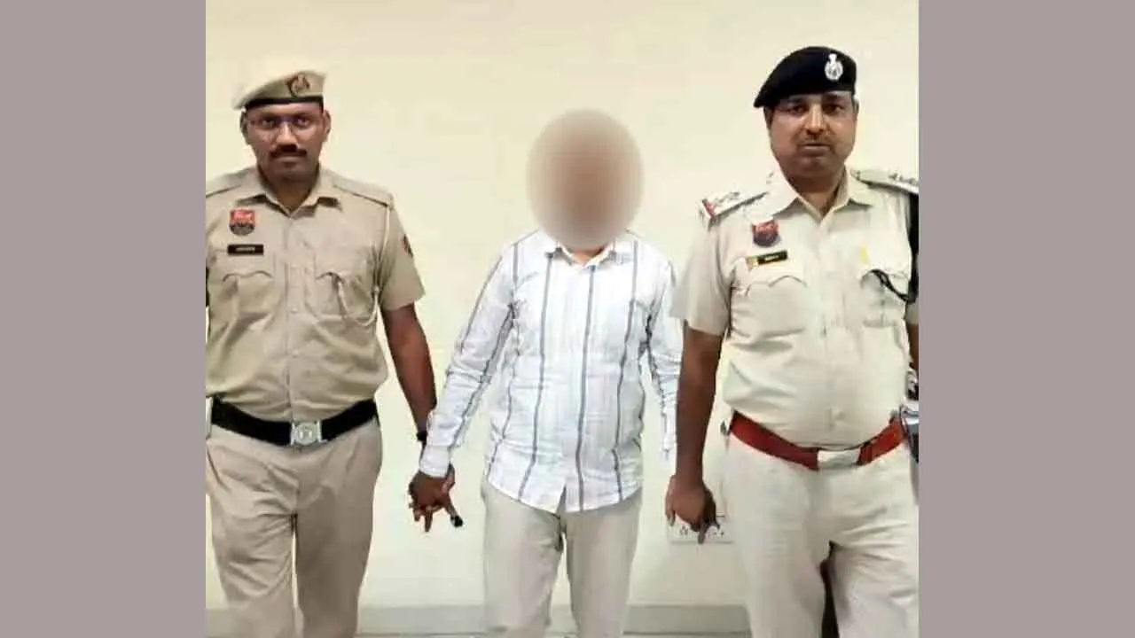 कंपनी के स्टॉक में हेराफेरी से माल बेचकर डेढ़ करोड़ का गबन, एक गिरफ्तार