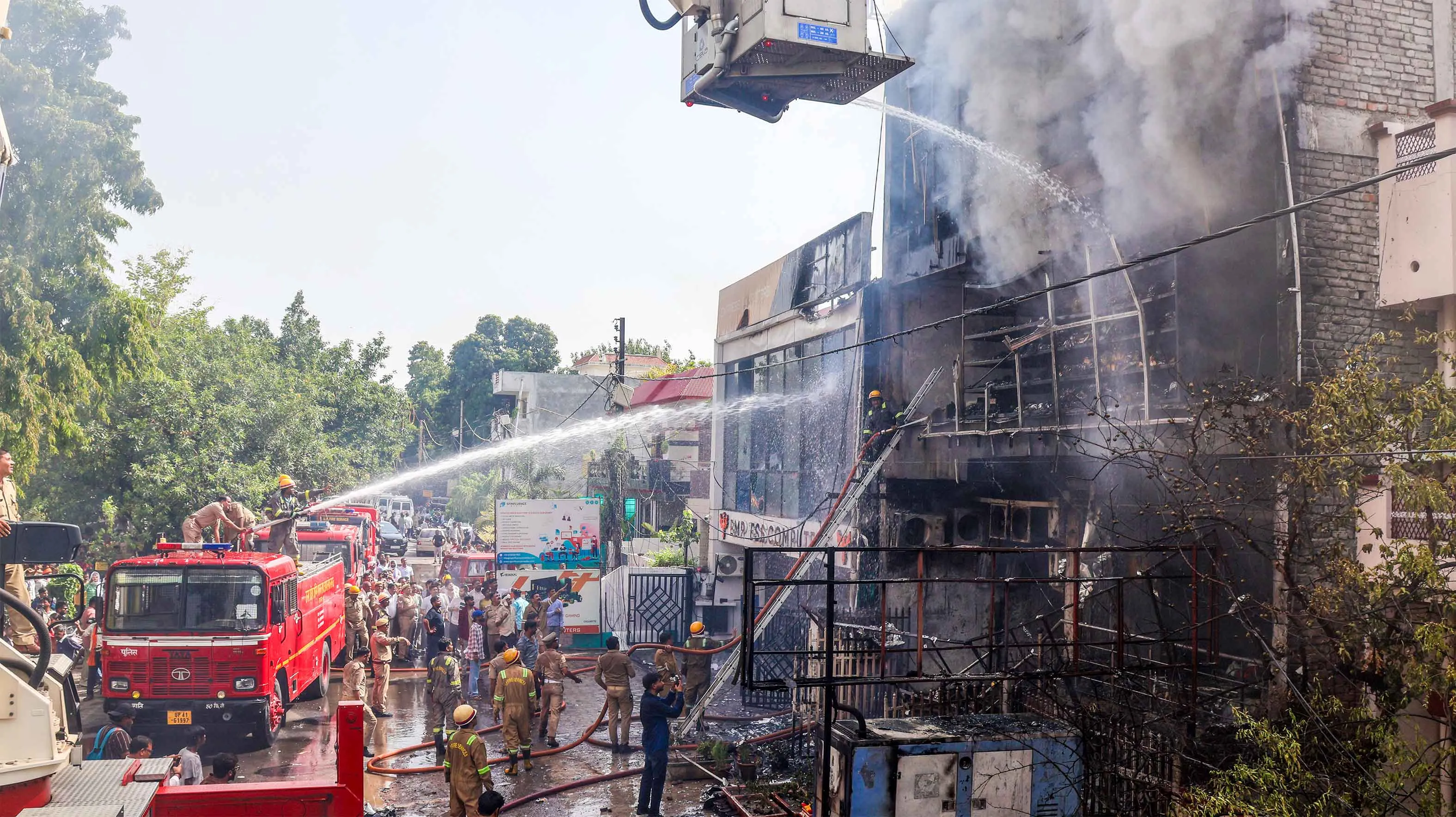 Aligarh-Coaching-Center-Fire