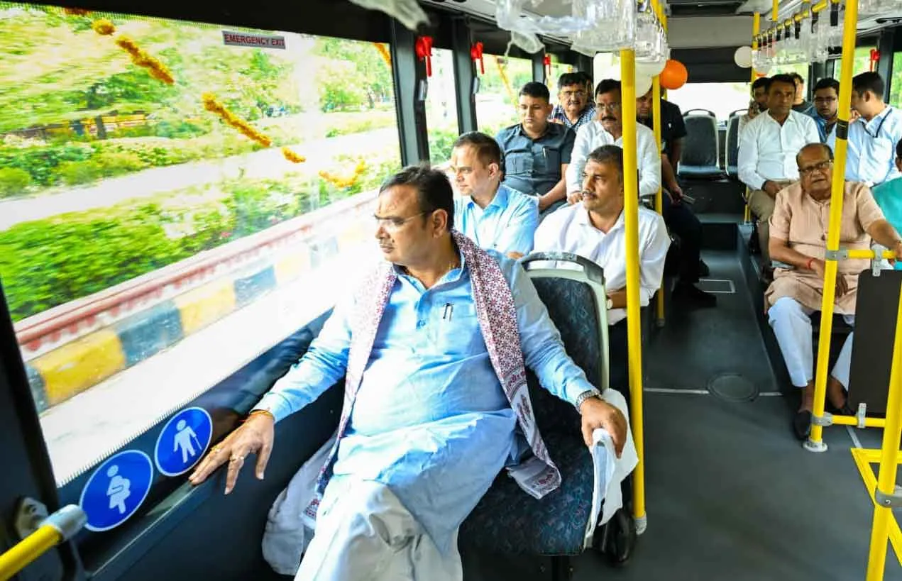Bhajan-E-Bus1