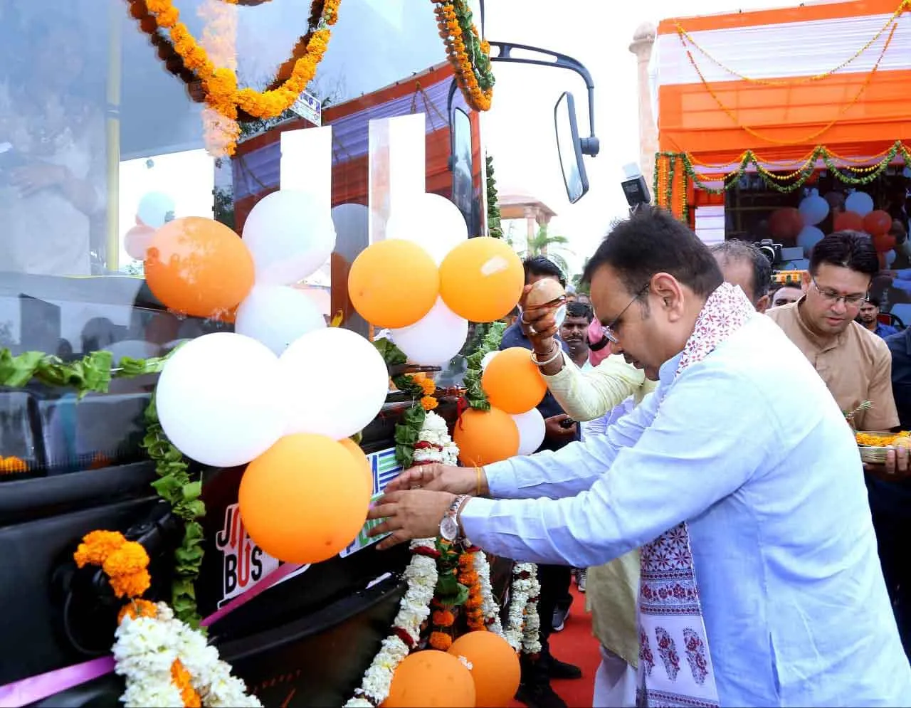 Bhajan-E-Bus2