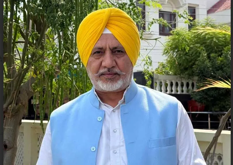 आप' ने श्री अकाल तख्त साहिब के जत्थेदार से की पंजाब के मुख्यमंत्री के खिलाफ फर्जी वीडियो अभियान के पीछे मौजूद लोगों की जांच करने की अपील*