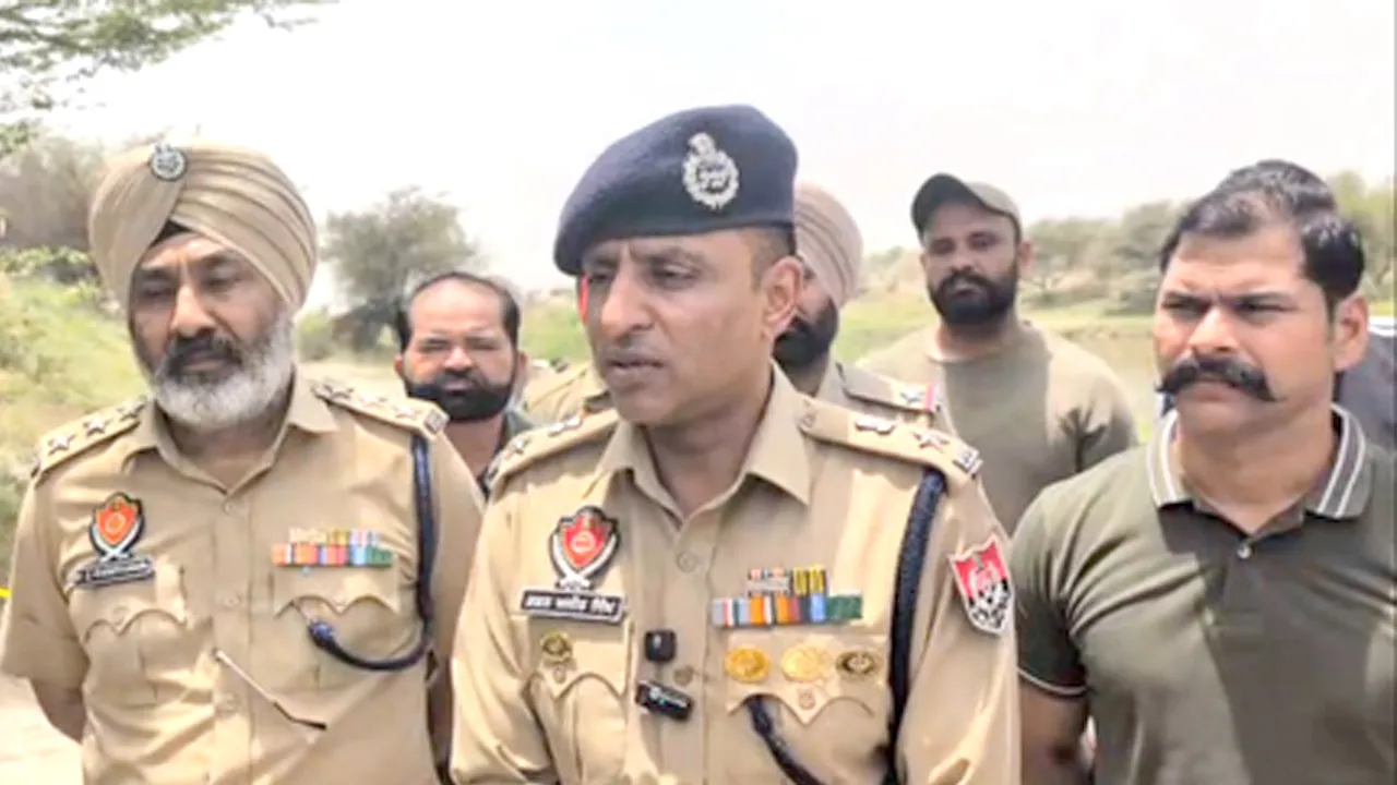 चोरी हुआ सरकारी हथियार बरामद, पुलिस मुठभेड़ में मुख्य आरोपी घायल होकर गिरफ्तार