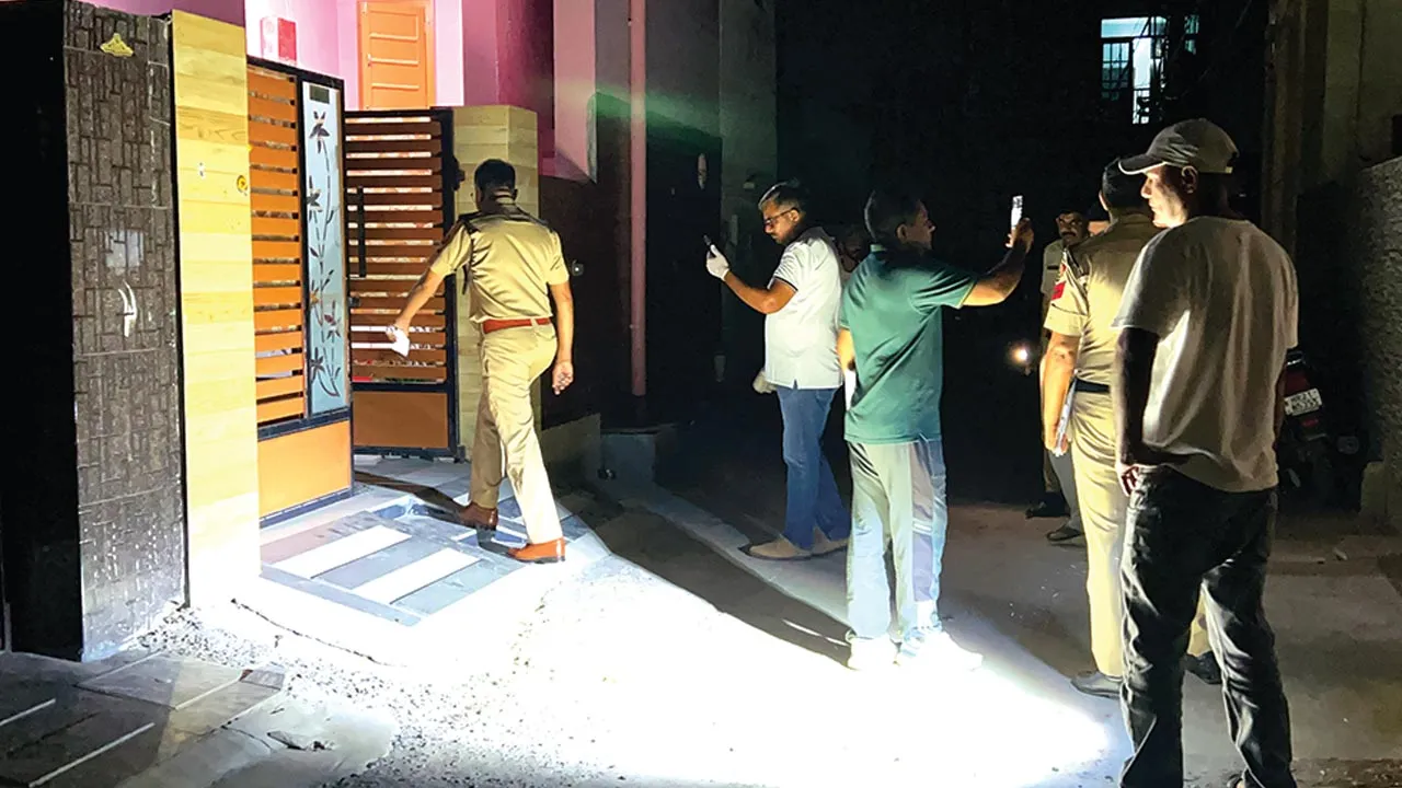 हांसी में आधी रात गोलियां चलीं, साले ने घर में घुसकर जीजा को बनाया निशाना