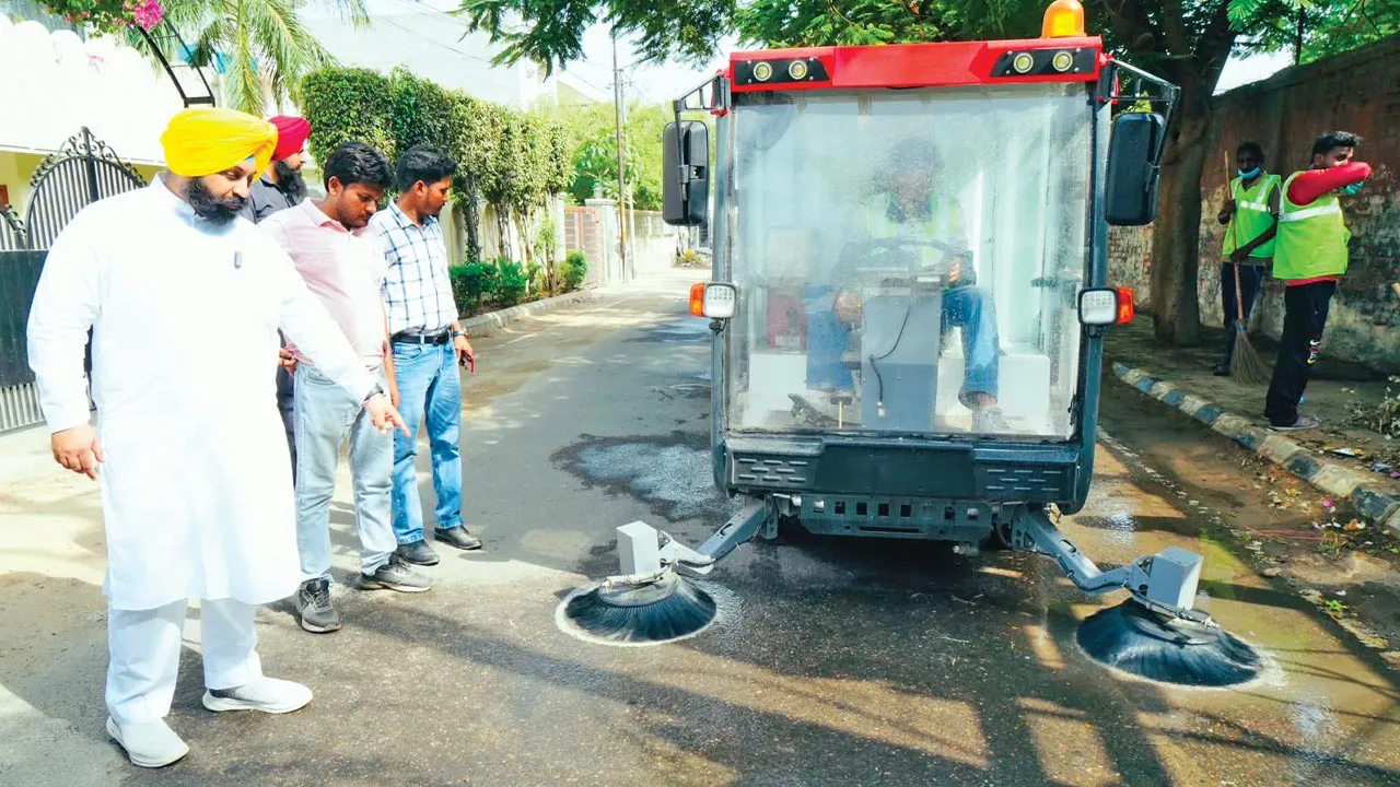 Hybrid Cleaning Model