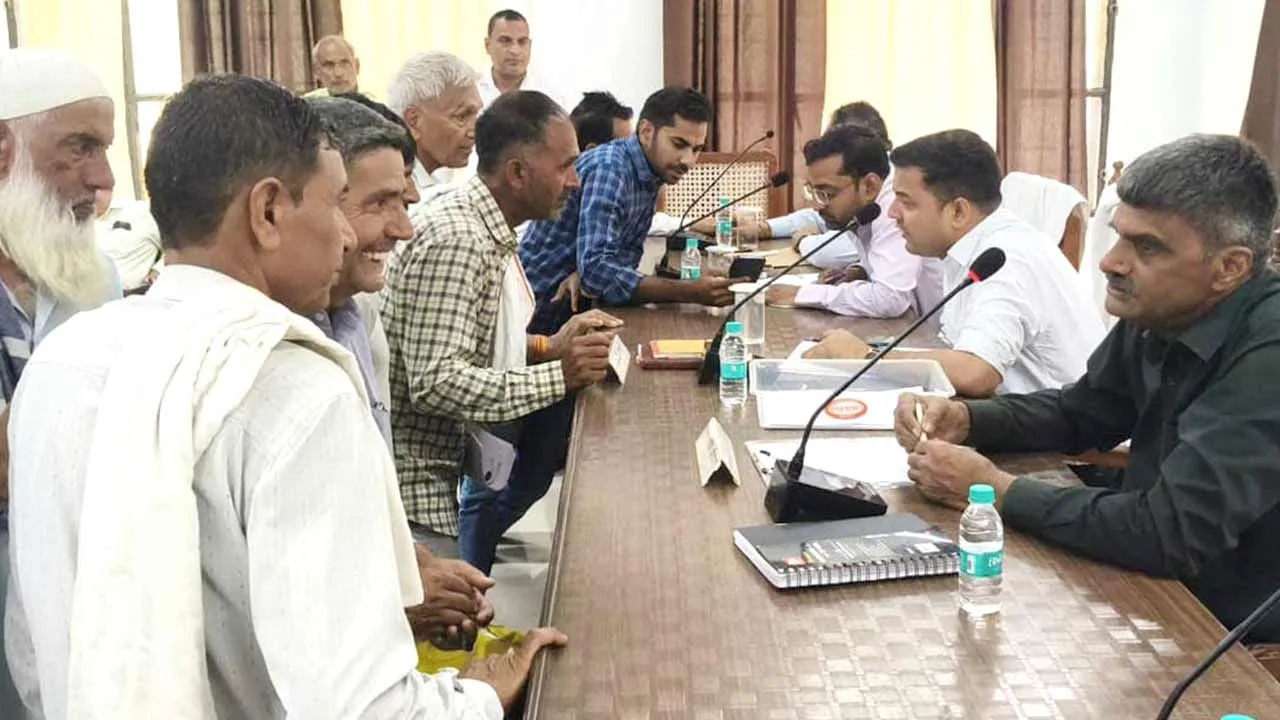धरातलीय व गुणवत्तापूर्ण हो शिकायतों का निस्तारण: सीडीओ
