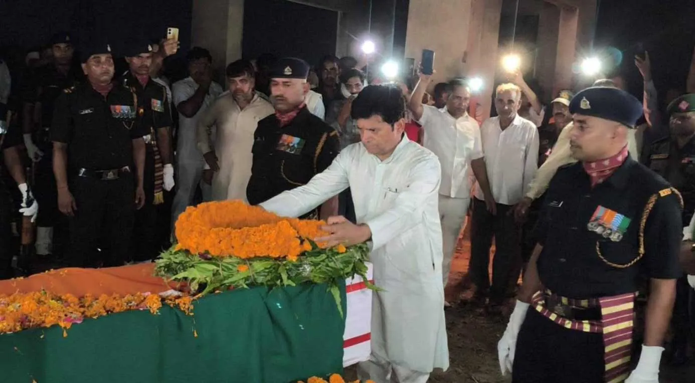 पंचतत्वों में विलीन हुए हवलदार अनिल कुमार बैरागी, शोक