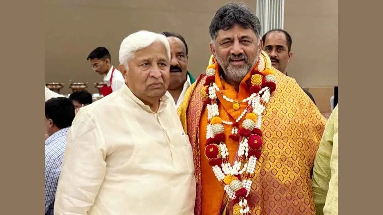 Karnataka Congress Crisis: ''कर्नाटक के मंत्री रामलिंगा रेड्डी का इस्तीफा शिवकुमार सरकार के लिए खतरे की घंटी'', कांग्रेस में हलचल