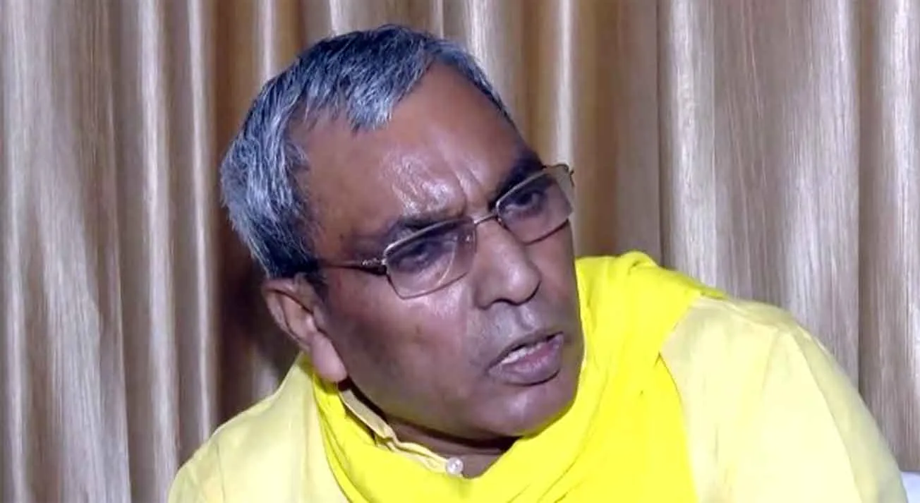 Uttar Pradesh News: ओपी राजभर ने किया ये बड़ा दावा! सपा में होगी बड़ी टूट