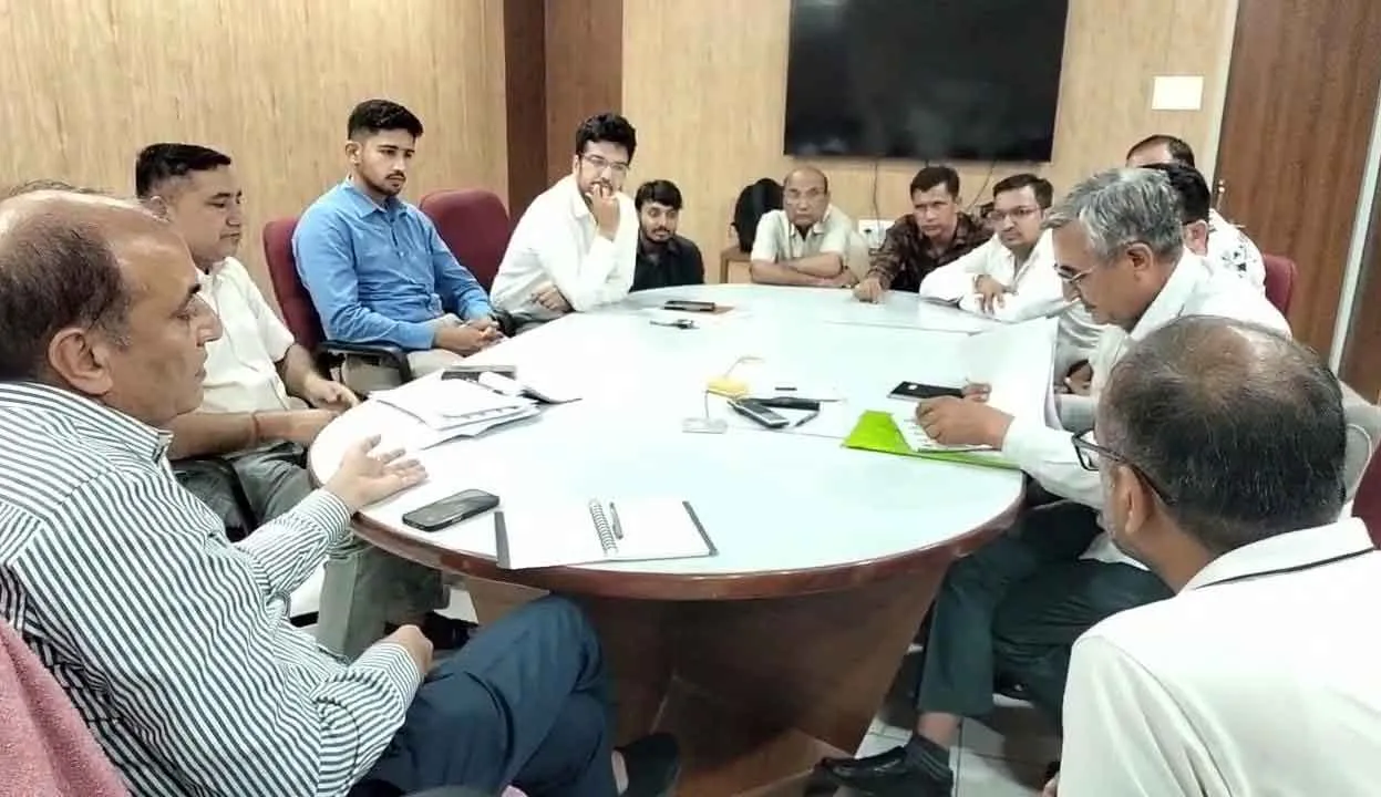 अवैध डीजल कारोबार पर कार्रवाई का आश्वासन
