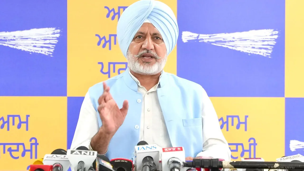 कांग्रेस, भाजपा और अकाली दल ने सीएम भगवंत सिंह मान को घेरने के लिए ‘टीम ए, बी, सी’ बना ली है क्योंकि उनके पास आप सरकार के कामों का कोई जवाब नहीं है: बलतेज पन्नू
