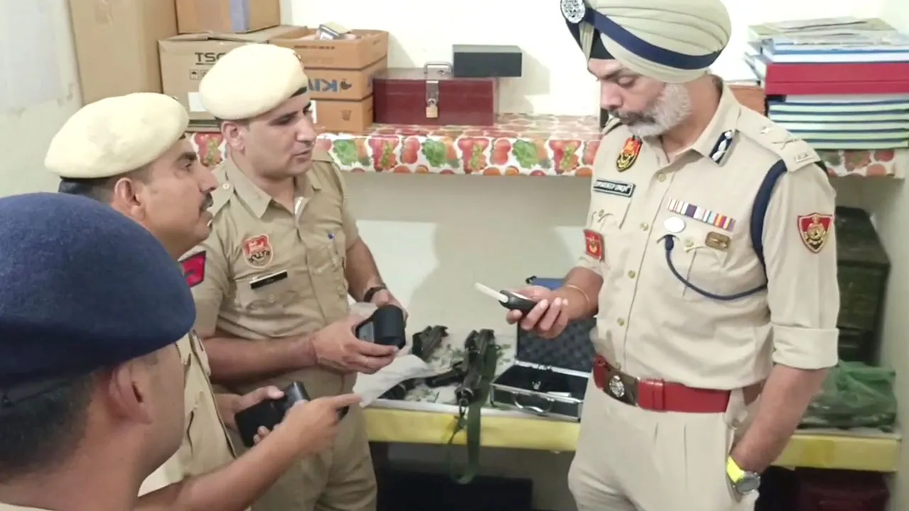 थानों की कार्यप्रणाली सुधारने के लिए आईजी सिमरदीप सिंह का बड़ा एक्शन