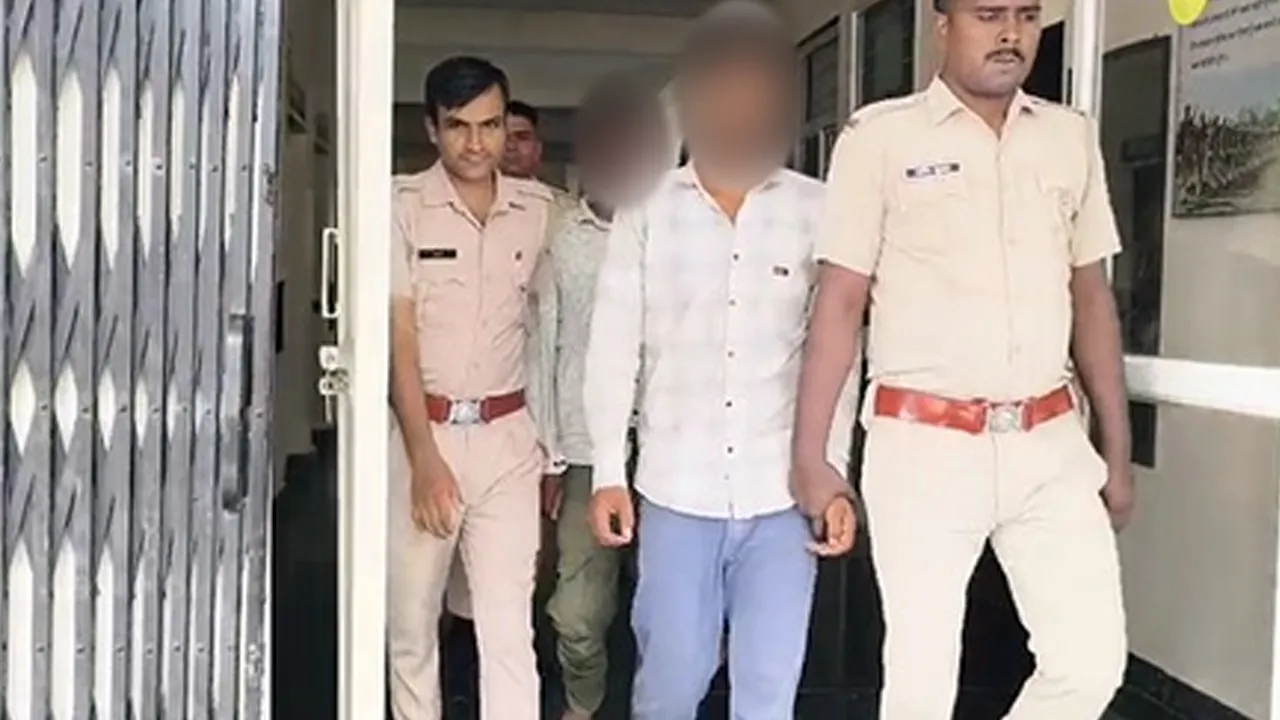 झालावाड़ पुलिस ने स्मैक-चरस के साथ तीन तस्करों को गिरफ्तार किया