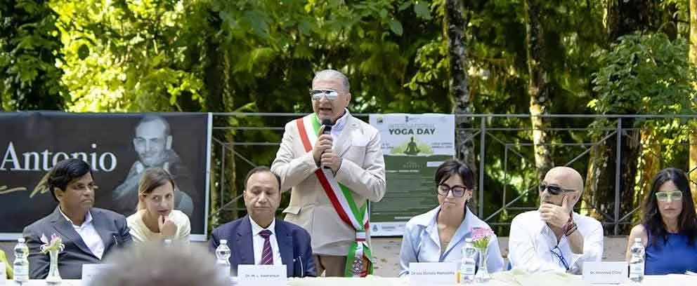 इटली में महात्मा गांधी मेडिकल यूनिवर्सिटी ने बढ़ाया योग का वैश्विक सम्मान