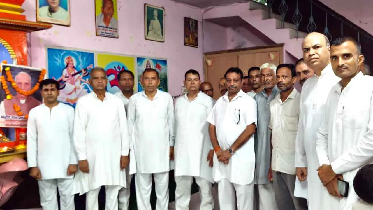भारतीय योग संस्थान के संस्थापक प्रकाश लाल को अर्पित की श्रद्धांजलि