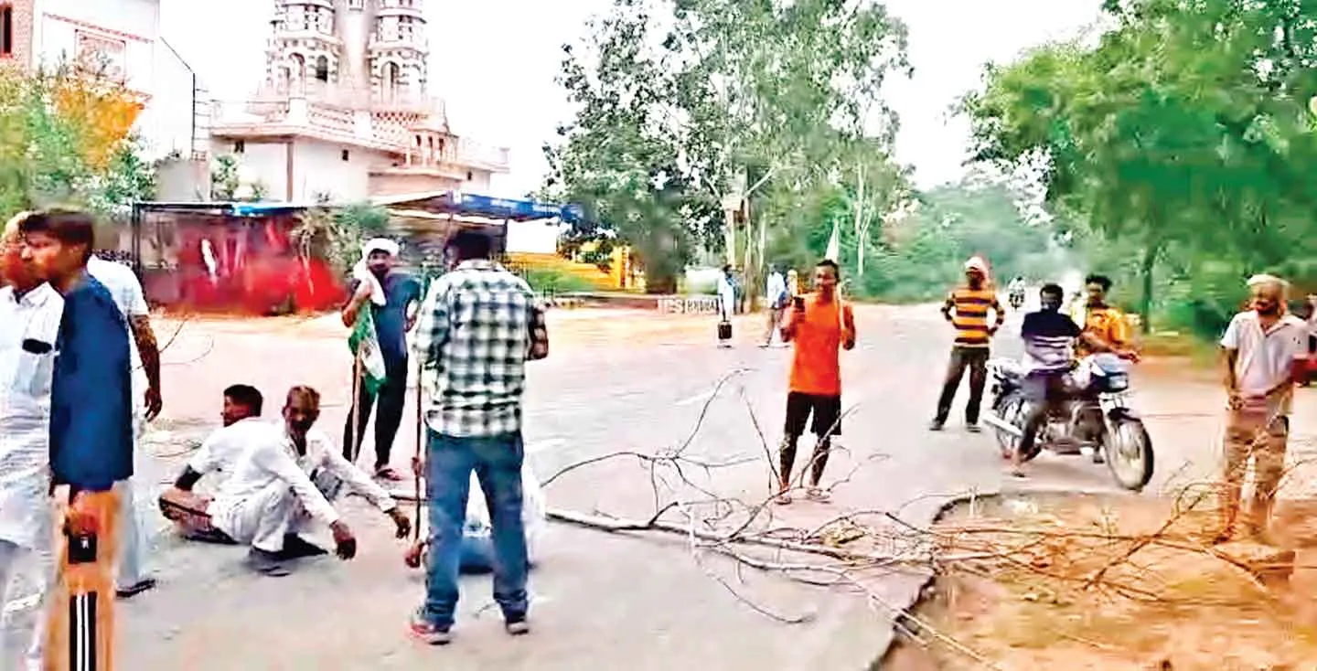 Protest-Charuni