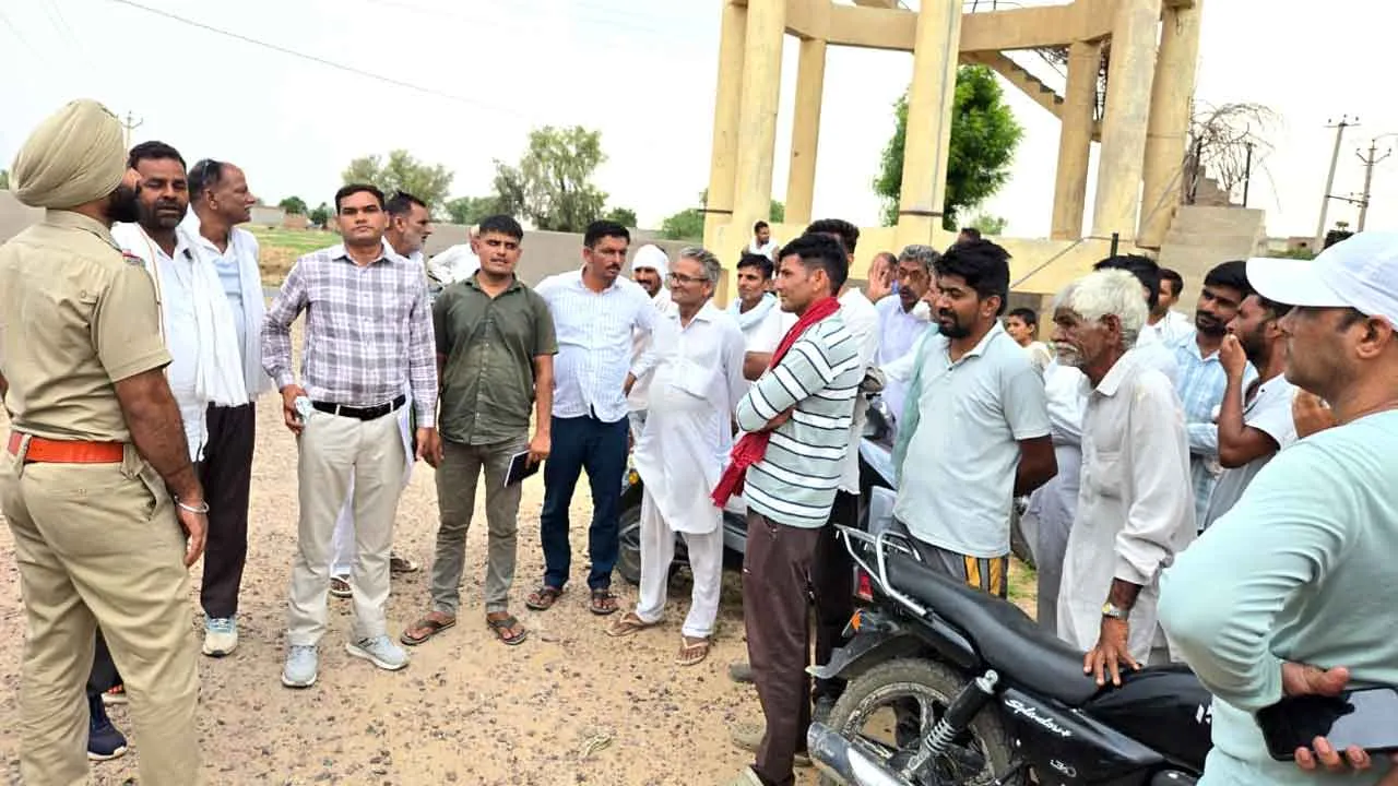 वार्ता में बनी सहमति, डबली कलां में पेयजल समस्या को लेकर चल रहा धरना खत्म
